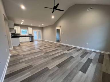 Main picture of 2667 Cedrus Ave