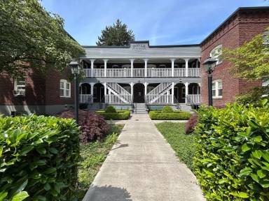Main picture of 1830 NW 24th Pl