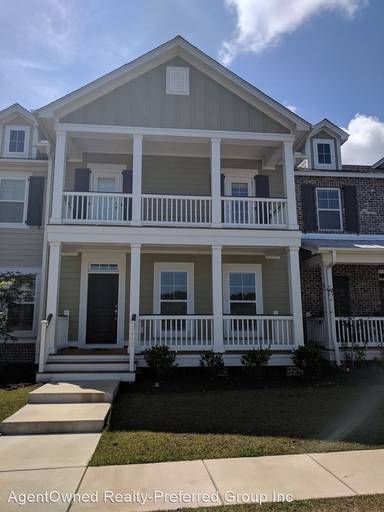 Main picture of 3419 Fairwater Pl