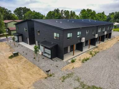 Main picture of 218 Reda Ln