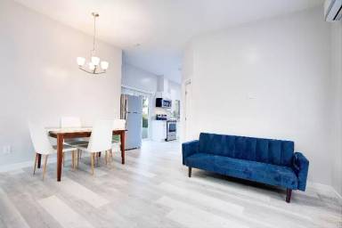 Main picture of 781 Canyon Pt Ln