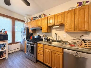 Main picture of 248-254 Elm St