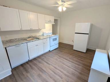 Main picture of 2603 Shady Ave