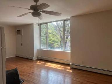 Main picture of 4625 104th St