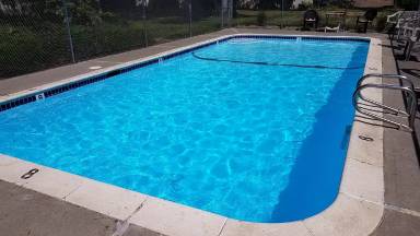 Main picture of 120 E Hawthorne Rd