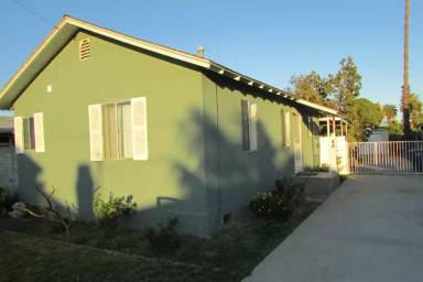 Main picture of 14908 S Raymond Ave