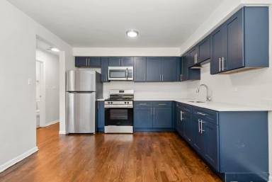 Main picture of 9001 S Cottage Grove Ave
