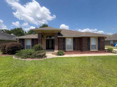 Main picture of 4743 Pierce Ln