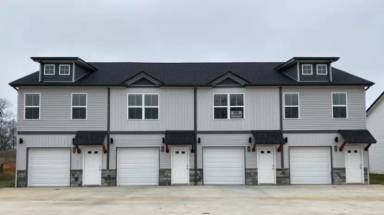 Main picture of 119 W Rossview Rd