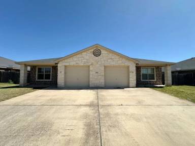Main picture of 4601 Cambridge Dr