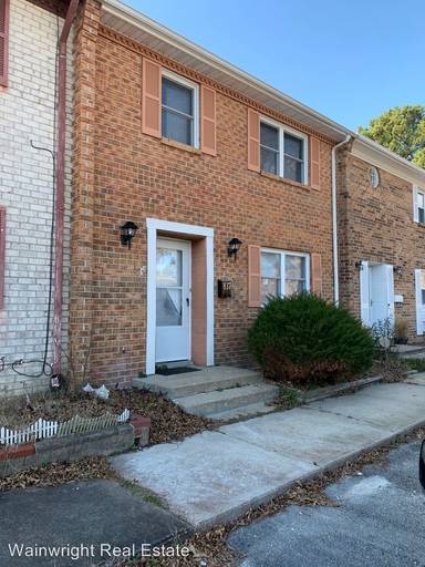 Main picture of 837 Saint Denis Ct