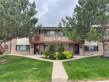 Main picture of 3219-21-23-25 Frontier St