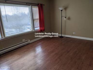 Main picture of 7360 N Milwaukee Ave