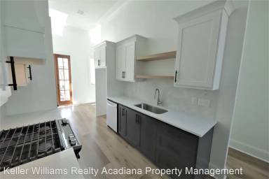 Main picture of 107 Shirekeep Ln