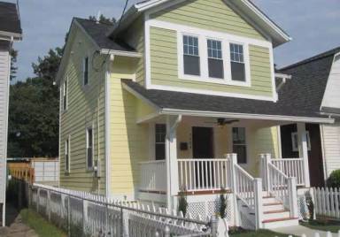 Main picture of 2604 17th St NE