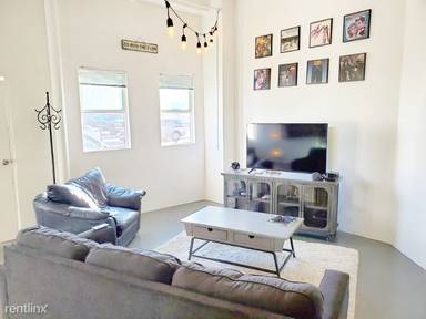 Main picture of 1637 Cabrillo Ave