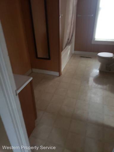 Main picture of 6528 Quail Hollow Dr