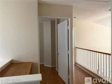 Main picture of 4424 Kalamazoo St