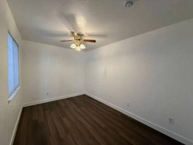 Main picture of 1030 Windmill Dr