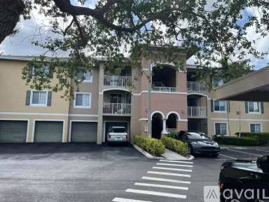 Main picture of 6565 Emerald Dunes Dr