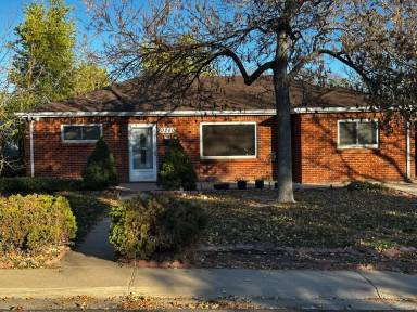Main picture of 9280 Harris St