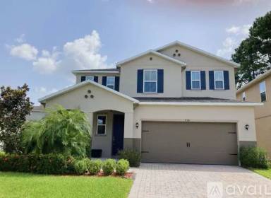 Main picture of 717 Amberly Jewel Way