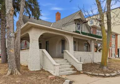 Main picture of 1345 E St