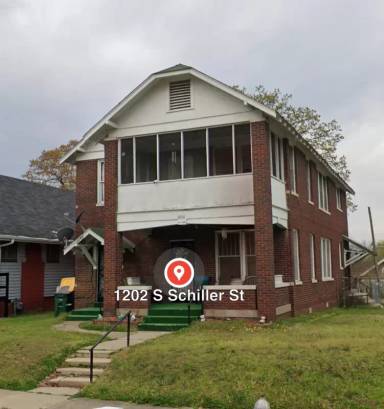 Main picture of 1202 S Schiller St