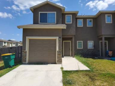 Main picture of 8702 Vista de Nubes