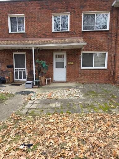 Main picture of 6051 Glenway Dr