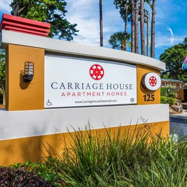 Main picture of Carriage House