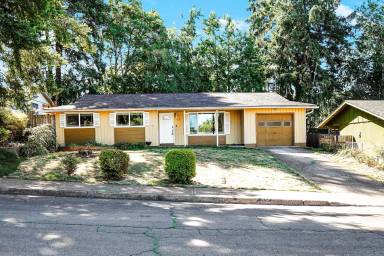 Main picture of 1522 Juliet Way S