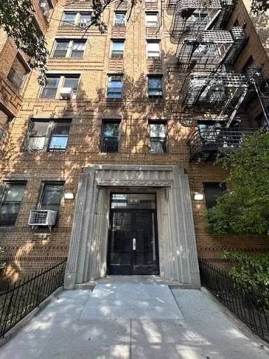 Main picture of 6345 Wetherole St