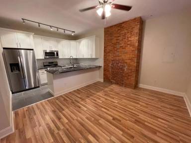 Main picture of Summerlea 710