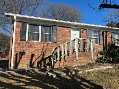 Main picture of 548 Gibson Dr NW