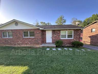 Main picture of 927 Kendrick Creek Rd