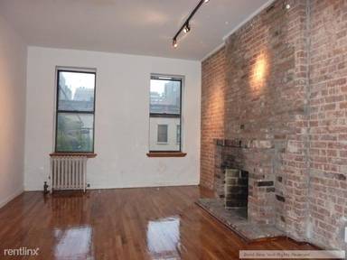 Main picture of 309 W 21st St