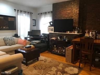 Main picture of 674 Tremont St