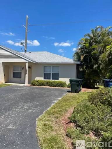 Main picture of 1869 Highland Rd