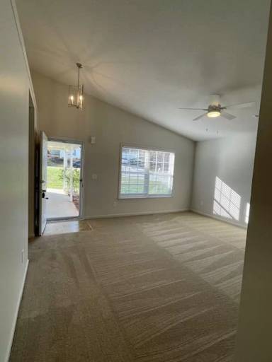 Main picture of 702 Patriot Ln