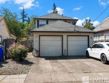 Main picture of 8108 SE Knight St