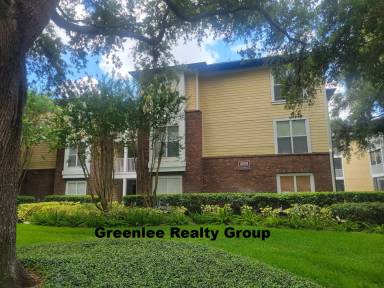 Main picture of 10024 Strafford Oak Ct
