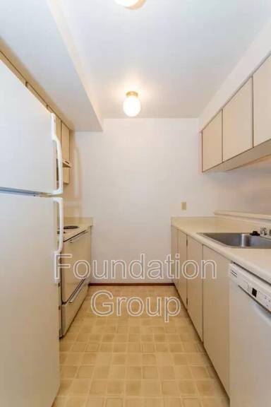 Main picture of 12542 35th Ave NE