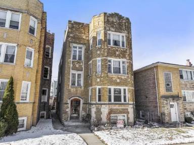 Main picture of 6444 N Washtenaw Ave