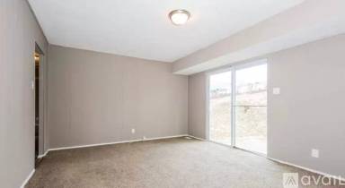 Main picture of 6540 Farm Pond Ct