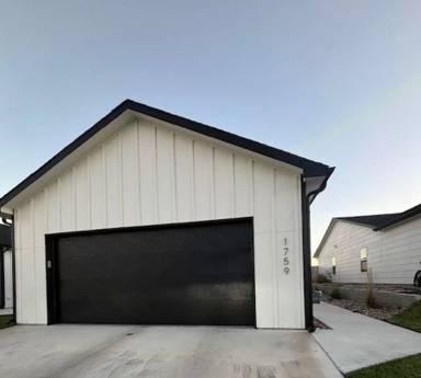 Main picture of 1743 S Hickory Creek Ct