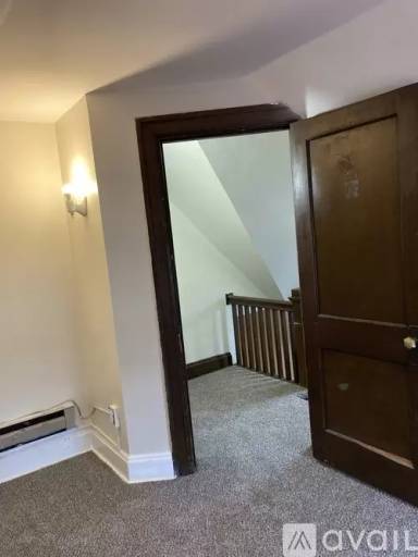 Main picture of 2818 Clermont Ave