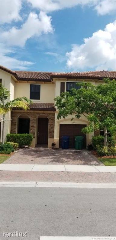 Main picture of 11774 SW 238th St