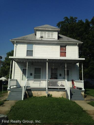 Main picture of 449 Hunter Ave