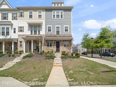 Main picture of 1151 Doveridge St